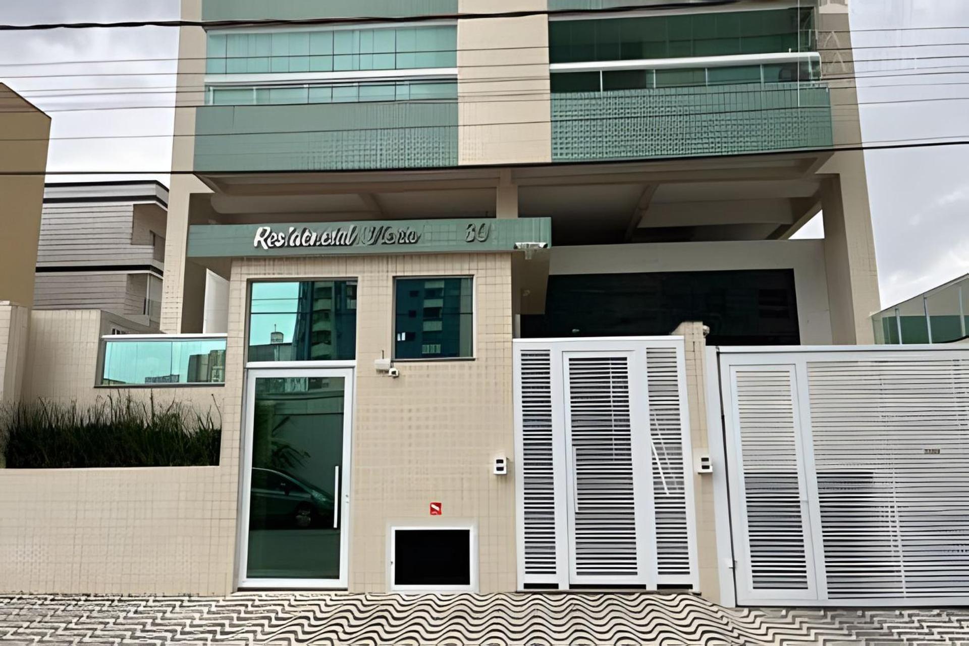 Apartamento Varanda E Churrasqueira Pe Na Areia Pg Praia Grande  Extérieur photo